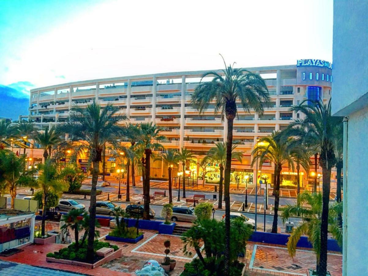 Appartamento Jardines Del Puerto Marbella Esterno foto